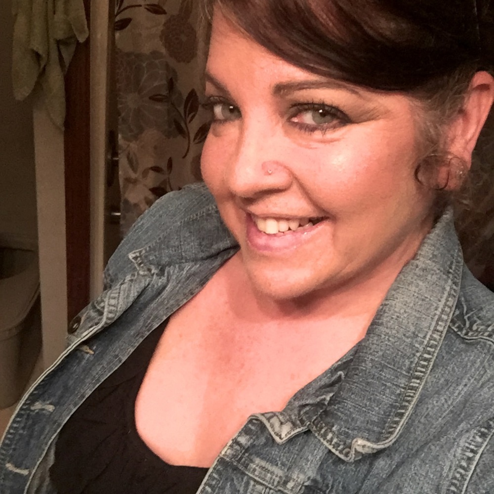Meet your Posher, Sharon
